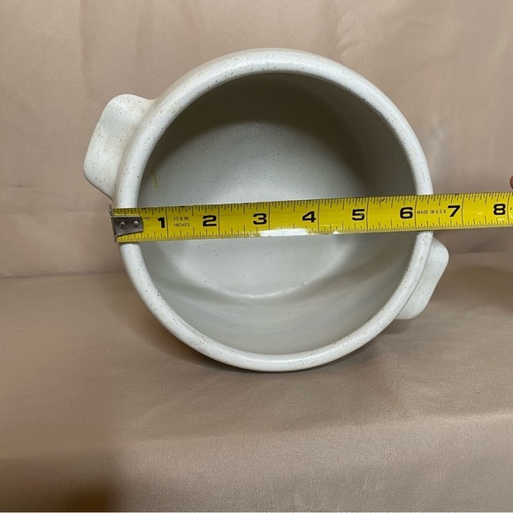 Vintage Stoneware Pot With Heating Pad - Picture 13 of 14